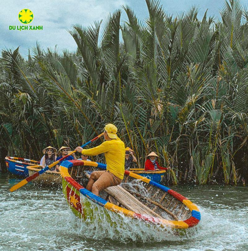 Kinh Nghiệm Khám phá Hội An với thuyền thúng ở rừng dừa Bảy Mẫu