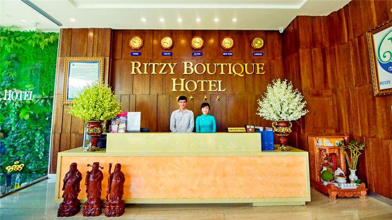 Khách sạn Ritzy Boutique 3 sao cách li Đà Nẵng