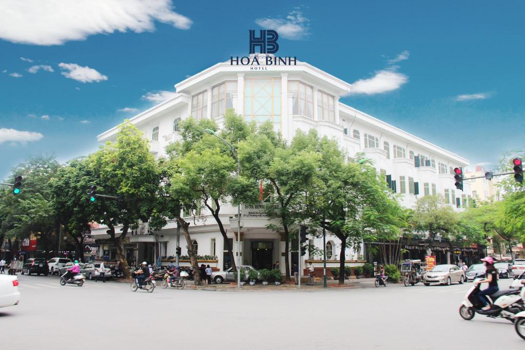 Khách Sạn Hòa Bình Hotel 4 sao cách ly tại Hà Nội
