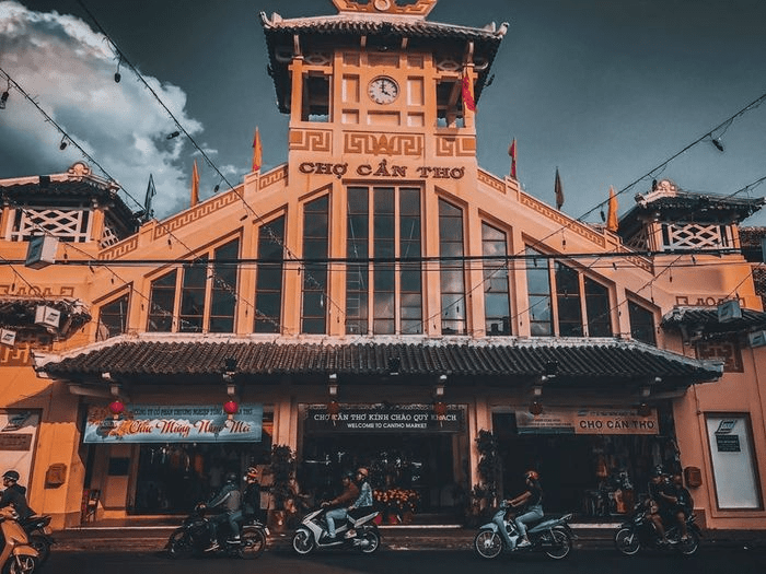 Tour Sài Gòn - Miếu Bà Châu Đốc - Cần Thơ 3 Ngày