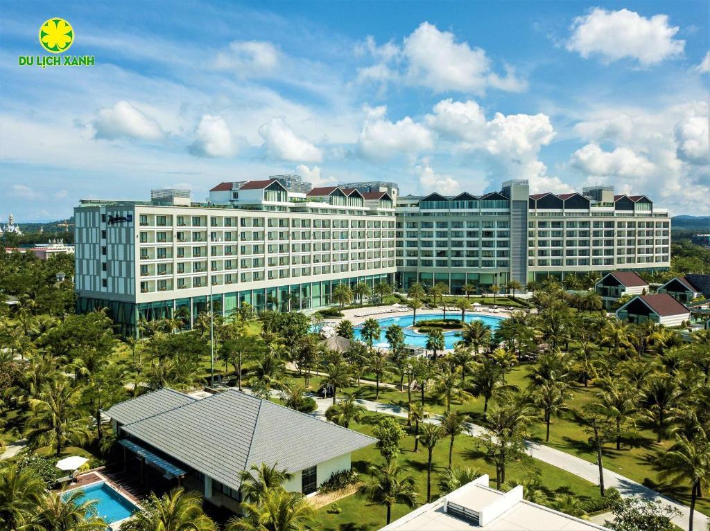 Resort Radisson Blu Phu Quoc giá ưu đãi, hấp dẫn.