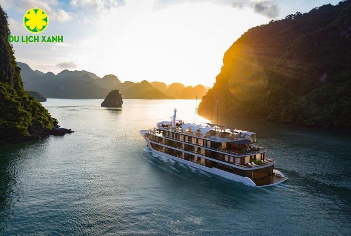 Tour Du Thuyền Renea Cruises Hạ Long 3 ngày 2 đêm