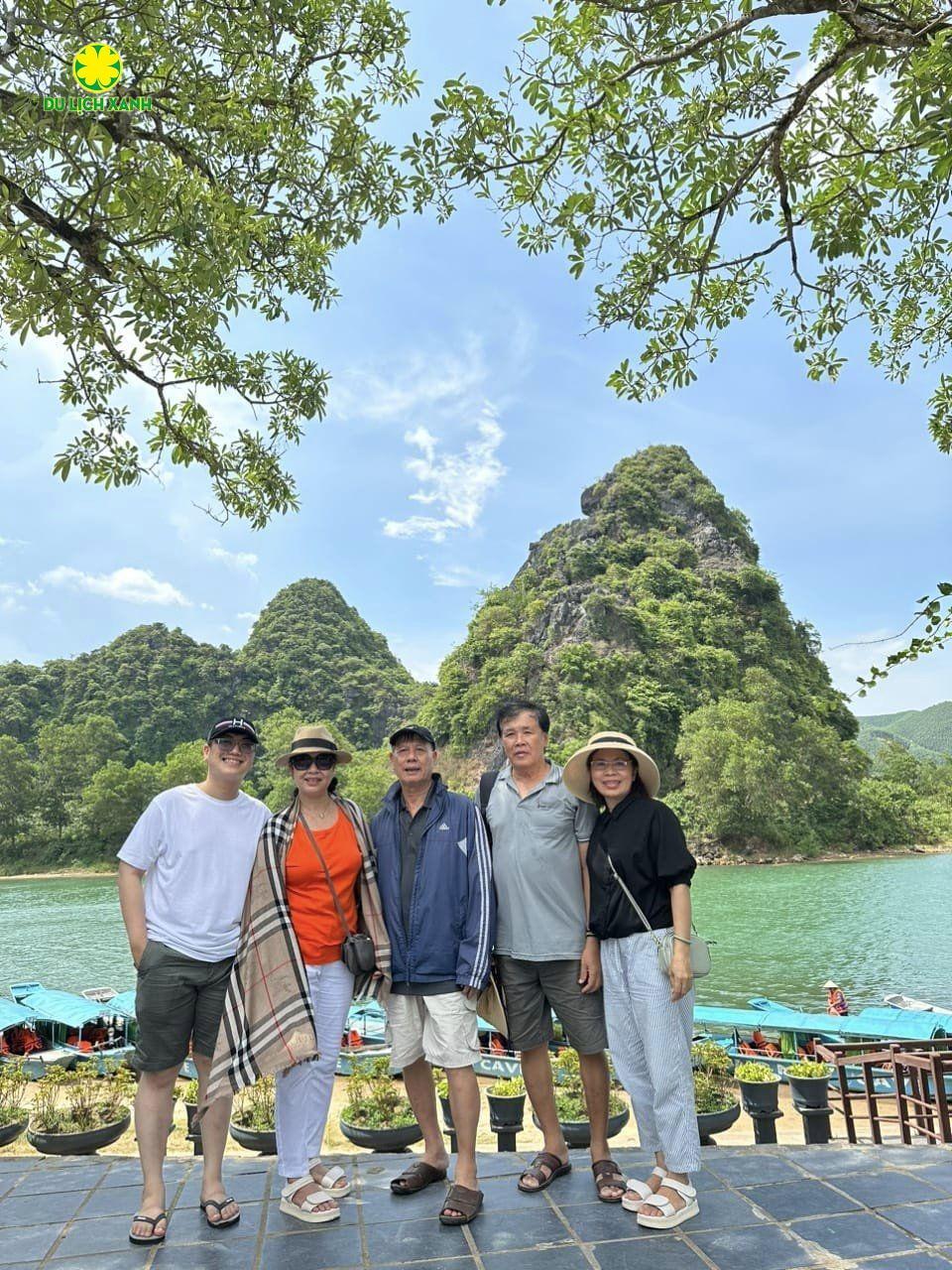 Chương trình tour Quảng Bình 3 ngày 2 đêm: Suối Bang Onsen – Phong Nha Kẻ Bàng – Suối Nước Moọc – Vũng Chùa – Đá Nhảy