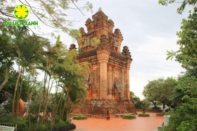 City Tour Tuy Hòa 1 ngày: Thành phố biển mộng mơ