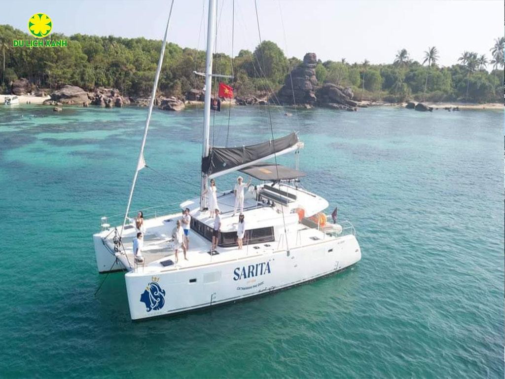 Tour Du Thuyền Sarita Phú Quốc 1 ngày giá khuyến mại