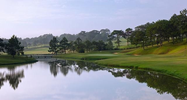 Sân golf Đà Lạt, Dalat Palace Golf Club - 18 Hố - Cuối tuần