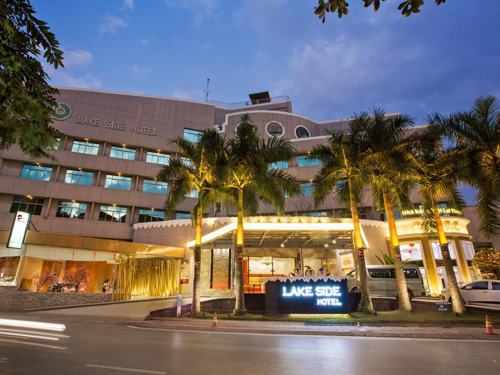 Khách sạn Lake Side Hotel 4 sao cách ly tại Hà Nội