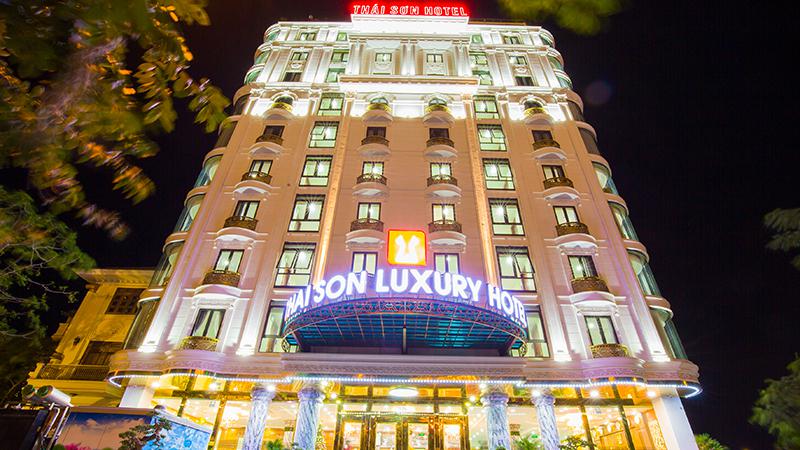 Khách sạn Thái Sơn Luxury Hotel 4 sao cách ly tại Hạ Long