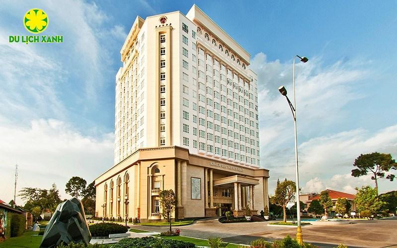 Khách sạn Tân Sơn Nhất Sài Gòn 5 sao