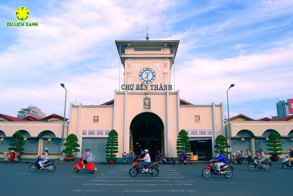 Tour du lịch Hà Nội - Sài Gòn - Củ Chi - Tây Ninh - Mỹ Tho - Bến Tre 4 ngày 3 đêm