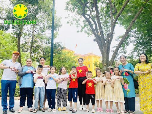 Tour học sinh Lăng Bác Công Viên Thủ Lệ 1 ngày