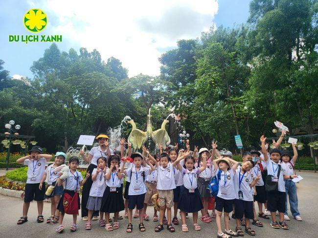 Tour học sinh Bảo Tàng Quân Đội - Xem Rối Nước - Vườn Thú Hà Nội 1 ngày