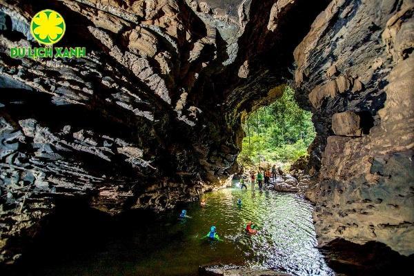 Tour thám hiểm Tú Làn 1 ngày