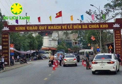 cho thuê xe đi Đền Bà Chúa Kho