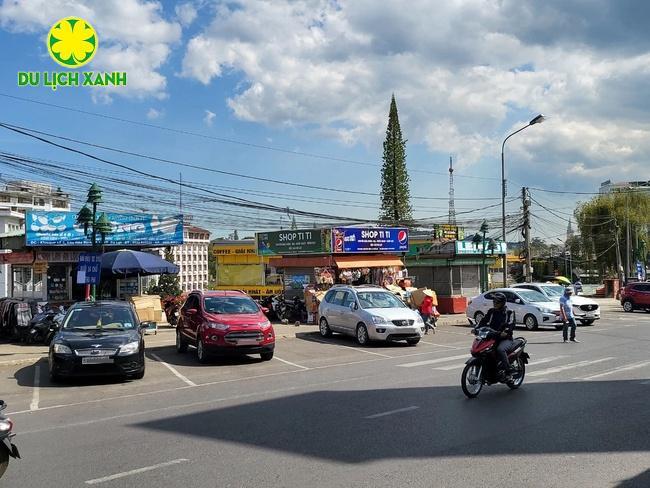 Cho thuê xe du lịch đi Đà Lạt giá rẻ an toàn