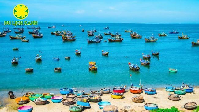 Tour TP.HCM – Phan Thiết – Bikini Beach – Jeep Tour 2 ngày