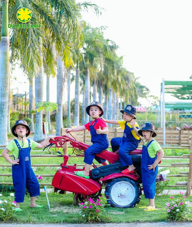 Tour mầm non World Farm 1 ngày, Tour mầm non