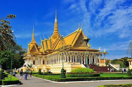 Khám phá vẻ đẹp Cung điện Hoàng Gia Campuchia